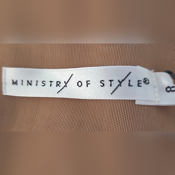 NEW MINISTRY OF STYLE DEMURE SET. - Picture 7 of 10